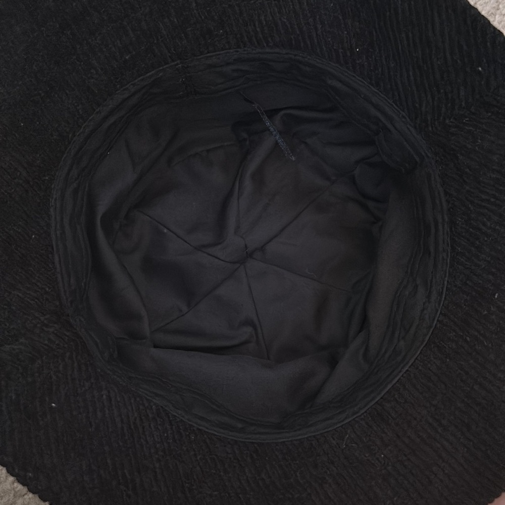 Bucket hat - Picture 3 of 4